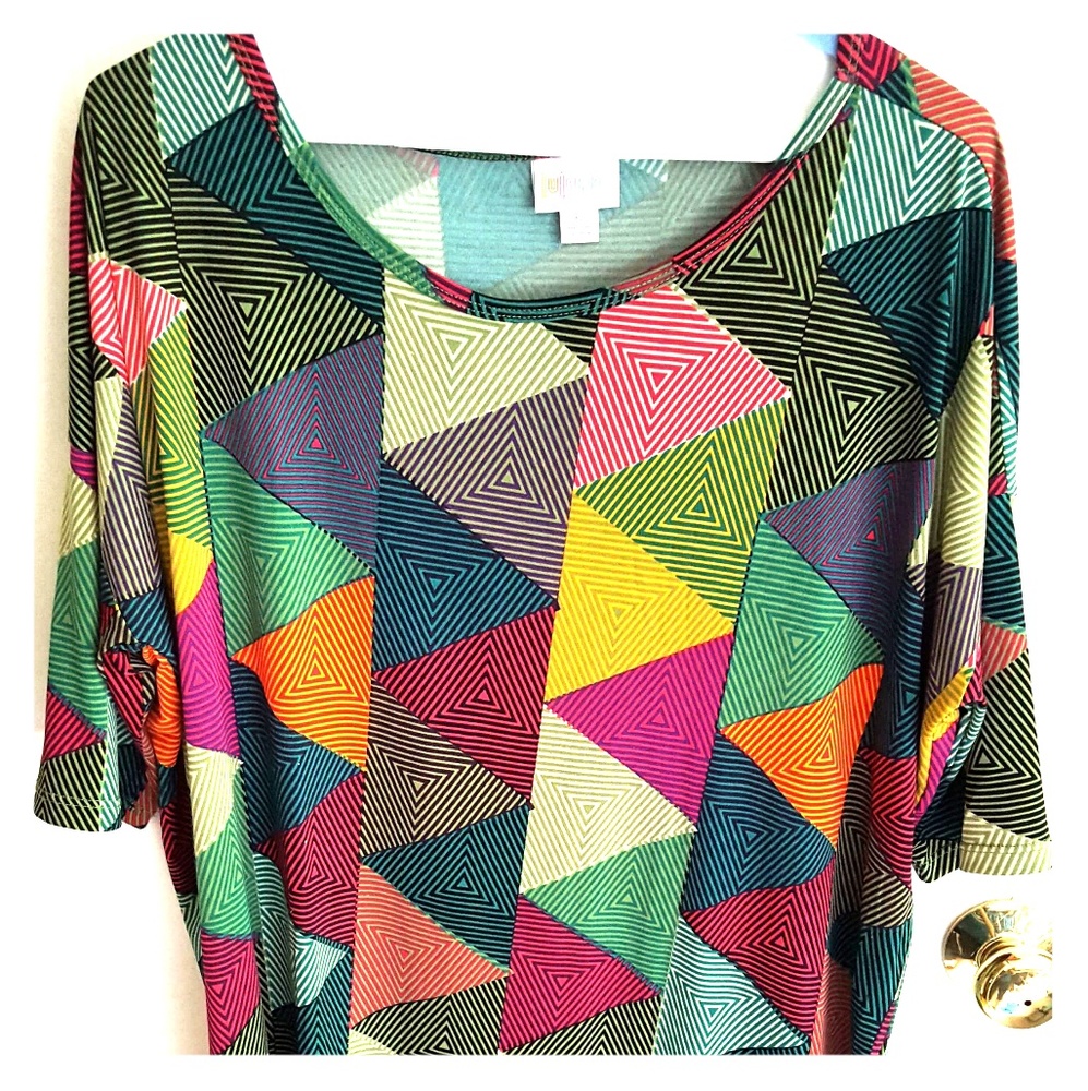 *Make an offer!* LuLaRoe Irma Size S